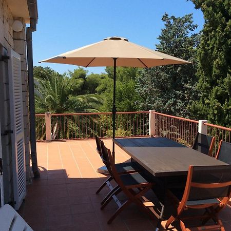 Apartment Supetar Blue Sky Exterior photo
